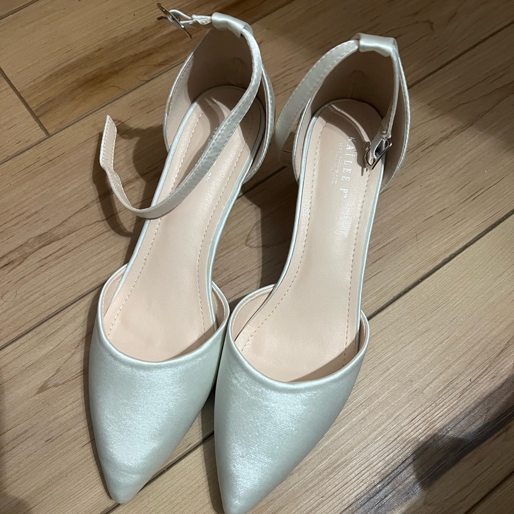 Kitten heel